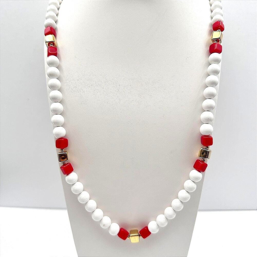 Vintage 80s White Beaded Necklace Red & Gold Tone Cube Fashion Women's Jewelry